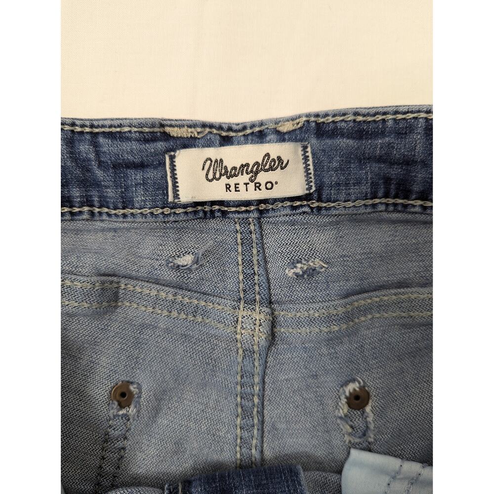Women's Wrangler Retro Mae Mid-Rise Bootcut Jeans Size 31/11 X 32 - Picture 4 of 7